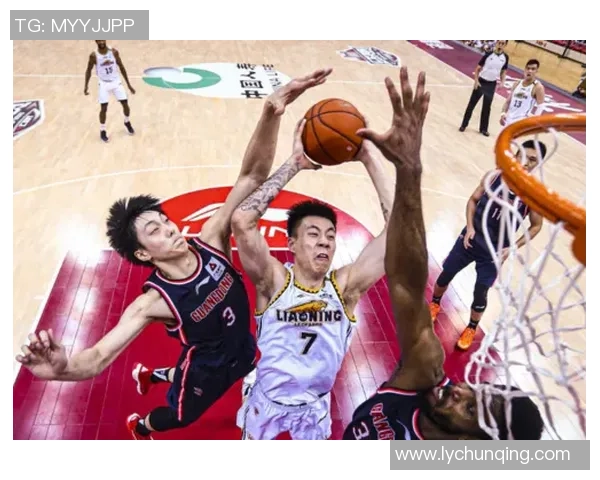 上海篮球队耐力变革引发热议全新训练理念助力球队崛起