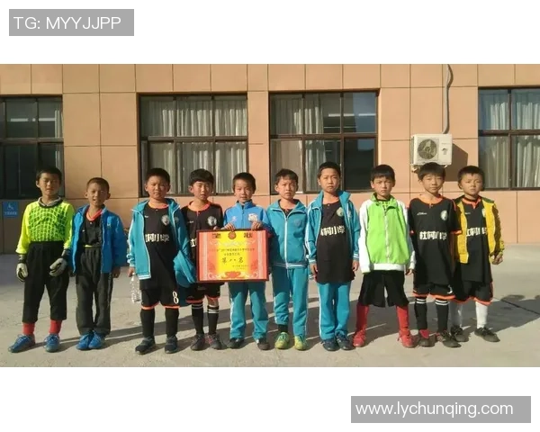 西安足球队的奋斗历程与荣耀时刻全景纪实